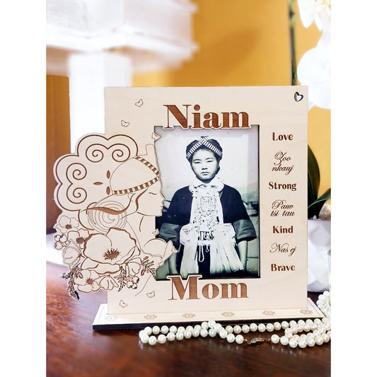 Personalized Hmong Mom Wood Picture Frame